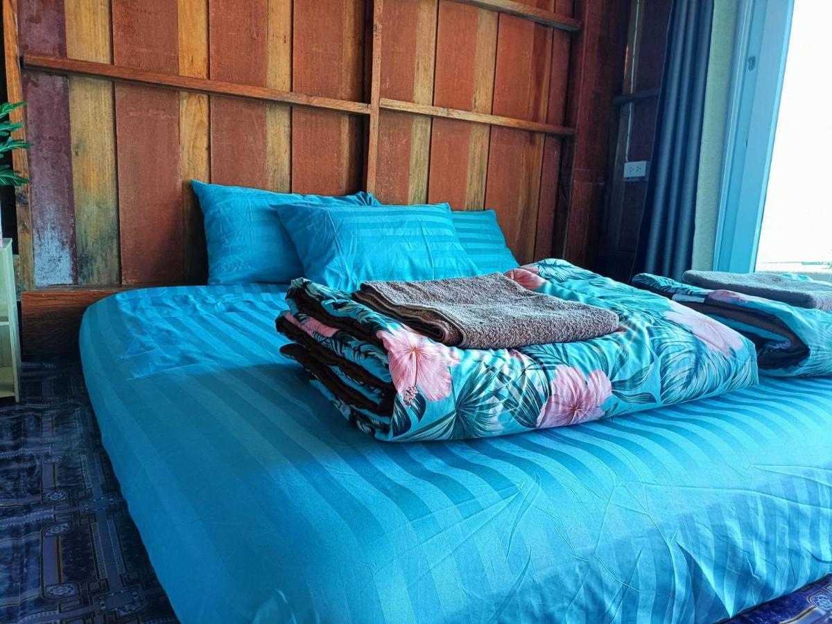 Homestay&Chaoleyseafoodrestaurant Ko Pu Екстериор снимка